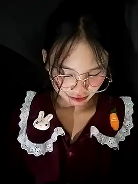 saronla 03 online show from September 2025 02:39:02 PM