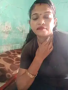 Snapshot of Chandrakanta-Devi chatting on September 2025 07:30:02 AM Chandrakanta-Devi online show from September 2025 07:30:02 AM