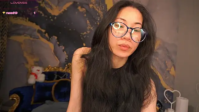 Snapshot of Yen_Star chatting on March 2026 05:13:02 PM Yen Star online show from March 2026 05:13:02 PM