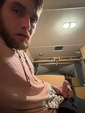 Snapshot of high3ndlowlife chatting on November 2025 04:44:01 AM high3ndlowlife online show from November 2025 04:44:01 AM