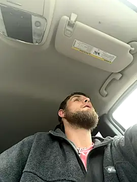 Snapshot of high3ndlowlife chatting on November 2025 06:17:01 PM high3ndlowlife online show from November 2025 06:17:01 PM