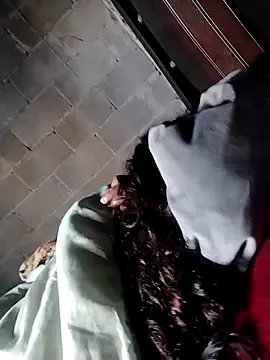 Snapshot of Alaver2587 chatting on November 2025 02:07:02 PM Alaver2587 online show from November 2025 02:07:02 PM