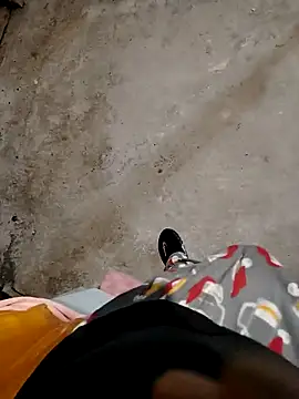 Snapshot of Alaver2587 chatting on February 2026 02:08:02 AM Alaver2587 online show from February 2026 02:08:02 AM