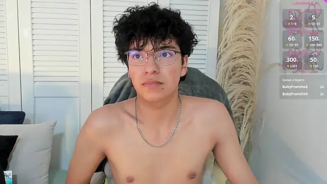 miilo wolf online show from September 2025 12:52:02 PM