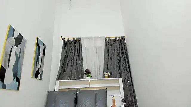 Snapshot of Mistt_Mia chatting on March 2026 11:38:01 AM Mistt Mia online show from March 2026 11:38:01 AM