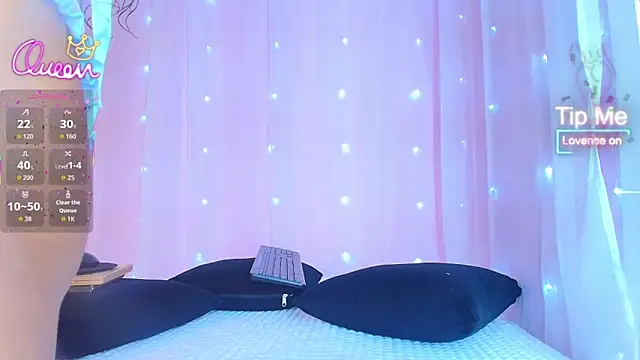 SunnyGilmoree online show from June 2026 08:00:02 PM