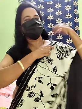 mallu-lover online show from October 2025 08:14:02 AM