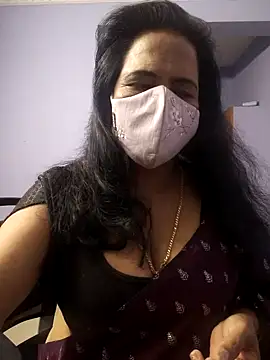 Snapshot of mallu-lover chatting on November 2025 12:09:02 PM mallu-lover online show from November 2025 12:09:02 PM