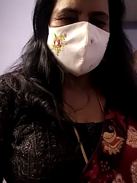 Snapshot of mallu-lover chatting on November 2025 12:33:01 AM mallu-lover online show from November 2025 12:33:01 AM