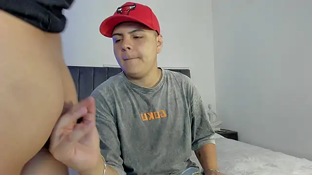 NoahLux online show from October 2025 06:17:01 PM