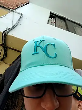 NoahLux online show from October 2025 04:35:02 PM