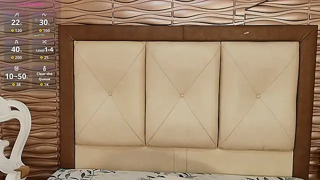 Miladiosa online show from May 2026 01:16:01 PM
