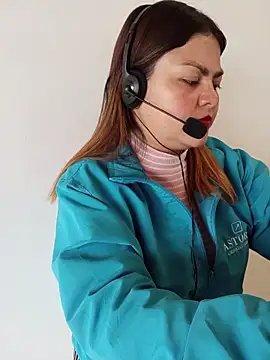 LUCIANA  99 online show from September 2025 02:22:01 PM