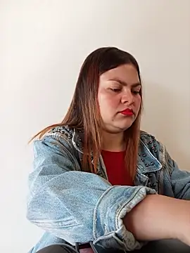 LUCIANA  99 online show from October 2025 01:33:02 PM