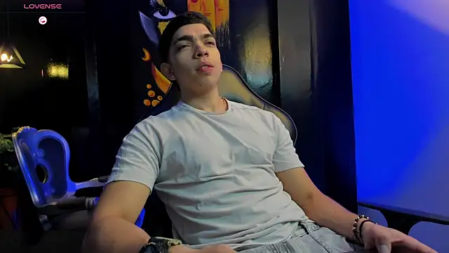 Snapshot of Eryonbradley chatting on September 2025 01:20:02 AM Eryonbradley online show from September 2025 01:20:02 AM