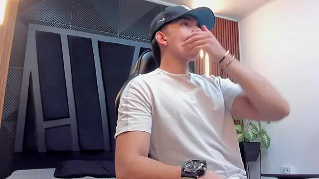 Snapshot of Eryonbradley chatting on September 2025 11:26:01 AM Eryonbradley online show from September 2025 11:26:01 AM