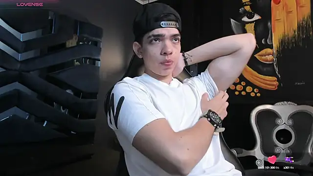 Snapshot of Eryonbradley chatting on October 2025 11:22:02 AM Eryonbradley online show from October 2025 11:22:02 AM