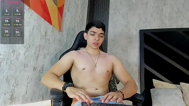 Eryonbradley online show from June 2026 12:03:02 AM