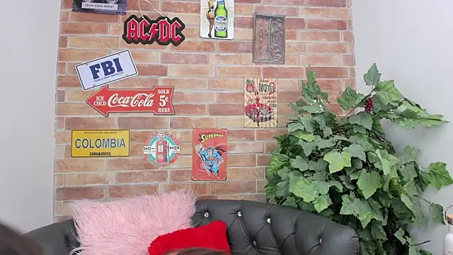 misss luxury online show from January 2026 11:01:01 AM