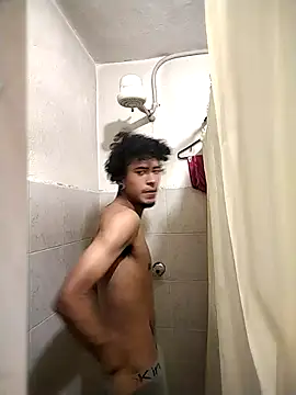 Thebigbreastedgamer online show from April 2026 09:56:02 PM