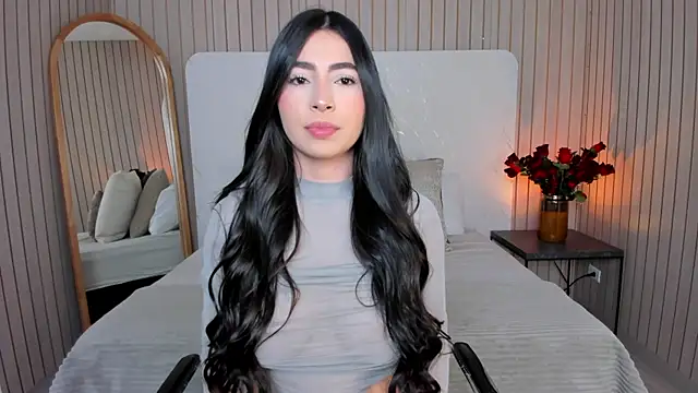 EmelyParker online show from June 2026 02:49:01 AM
