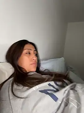 Sonnysoles online show from January 2026 03:42:02 AM