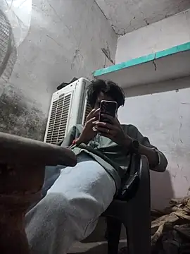 Snapshot of yashuuuu021 chatting on March 2026 07:20:02 PM yashuuuu021 online show from March 2026 07:20:02 PM