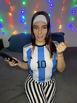 Jesicamartinezok online show from July 2026 11:19:01 PM