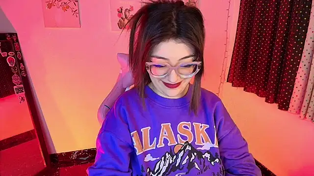 isaferrer06 online show from November 2025 04:34:02 AM