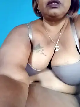 Snapshot of mileesha chatting on October 2025 08:12:01 AM mileesha online show from October 2025 08:12:01 AM