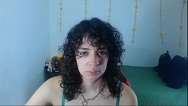 sajecrismaa online show from June 2026 05:27:01 PM
