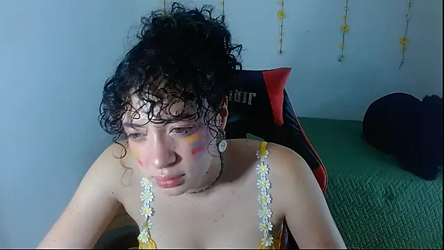 sajecrismaa online show from June 2026 09:02:01 PM