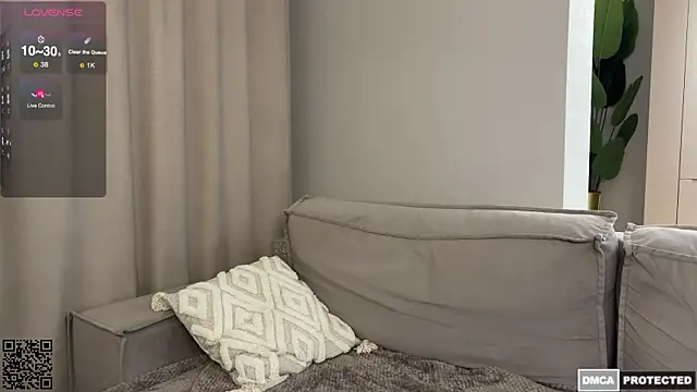 Snapshot of Exeltis chatting on November 2025 05:45:02 PM Exeltis online show from November 2025 05:45:02 PM