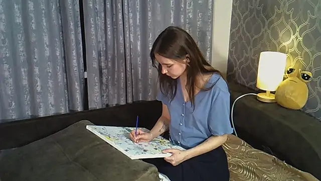 Snapshot of Little_L1ss chatting on September 2025 10:53:02 PM Little L1ss online show from September 2025 10:53:02 PM