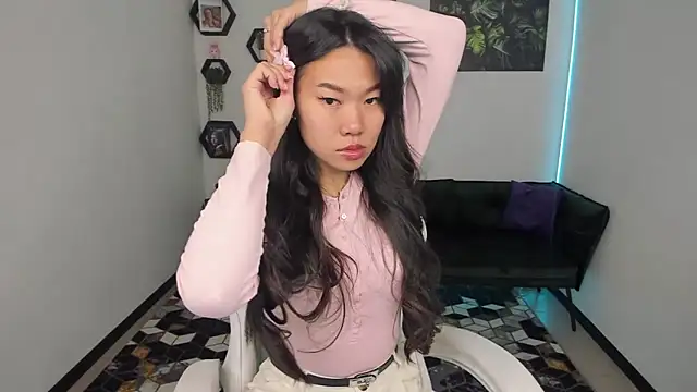 LunaPurrr online show from October 2025 11:06:02 PM