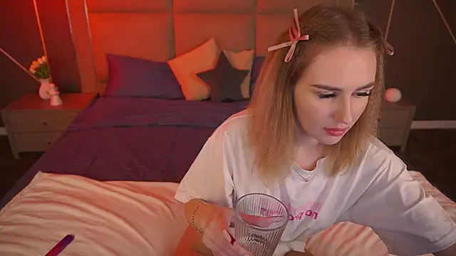 GabriellaJass online show from October 2025 04:48:01 PM