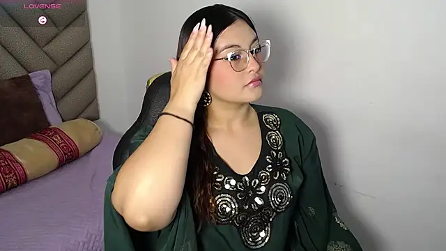 heluejamil online show from October 2025 12:29:01 PM