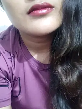 Snapshot of Cute_pinkii chatting on November 2025 07:46:02 PM Cute pinkii online show from November 2025 07:46:02 PM