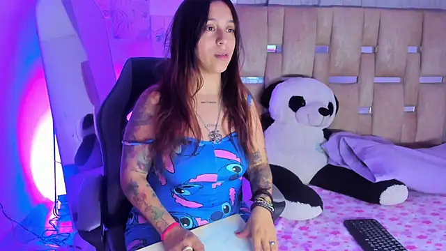 JulianaCarter online show from October 2025 07:59:01 PM