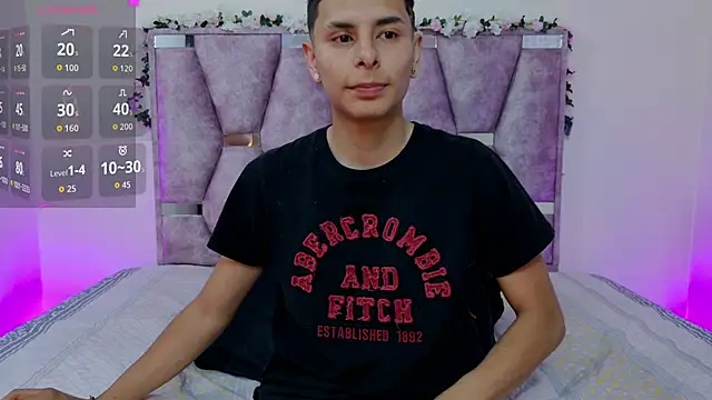 lana and liam  online show from October 2025 10:34:02 AM