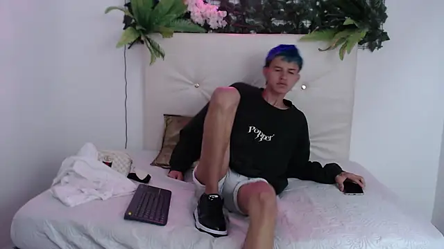 iam lukas   online show from September 2025 07:34:01 AM