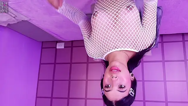 Brooke monroe online show from September 2025 04:18:01 PM