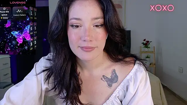 Eliih 01 online show from November 2025 02:54:01 AM