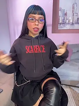 Snapshot of ZoeRaven_Pink chatting on October 2025 03:55:01 PM ZoeRaven Pink online show from October 2025 03:55:01 PM