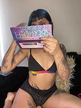 Snapshot of ZoeRaven_Pink chatting on October 2025 02:28:02 PM ZoeRaven Pink online show from October 2025 02:28:02 PM