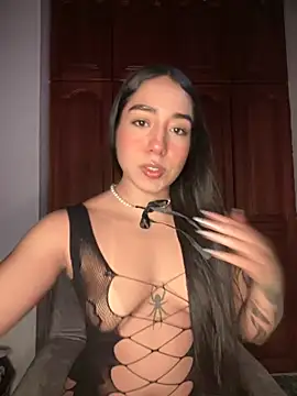 Snapshot of KaditaNavarro chatting on September 2025 11:30:01 PM KaditaNavarro online show from September 2025 11:30:01 PM