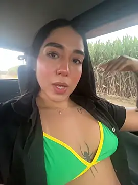 Snapshot of KaditaNavarro chatting on October 2025 06:41:02 PM KaditaNavarro online show from October 2025 06:41:02 PM