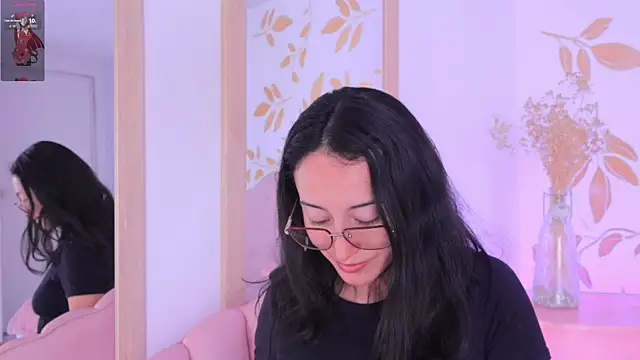 Snapshot of Ginevra_esposito chatting on September 2025 12:52:02 PM Ginevra esposito online show from September 2025 12:52:02 PM