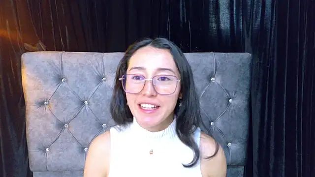 Snapshot of Ginevra_esposito chatting on October 2025 12:26:02 PM Ginevra esposito online show from October 2025 12:26:02 PM