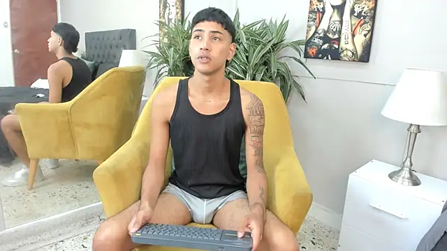 Snapshot of Denis_Carpenter chatting on October 2025 07:48:02 PM Denis Carpenter online show from October 2025 07:48:02 PM